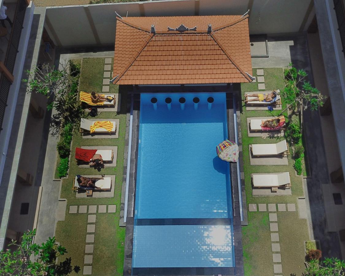 Tom'S Inn Pecatu Uluwatu Exterior foto